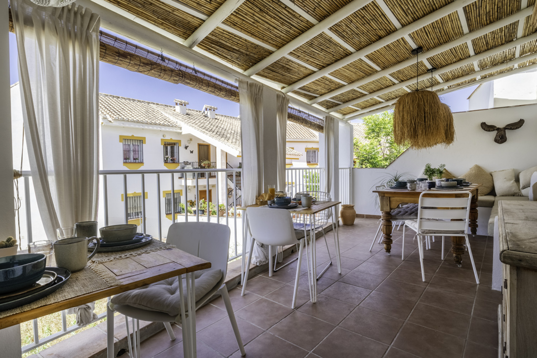 165aa293567d706d69cb3ced0ecbf430be633a3349dd76d3a0864b91b262c343-45708dc640_v0_w1024xh768_rDEF