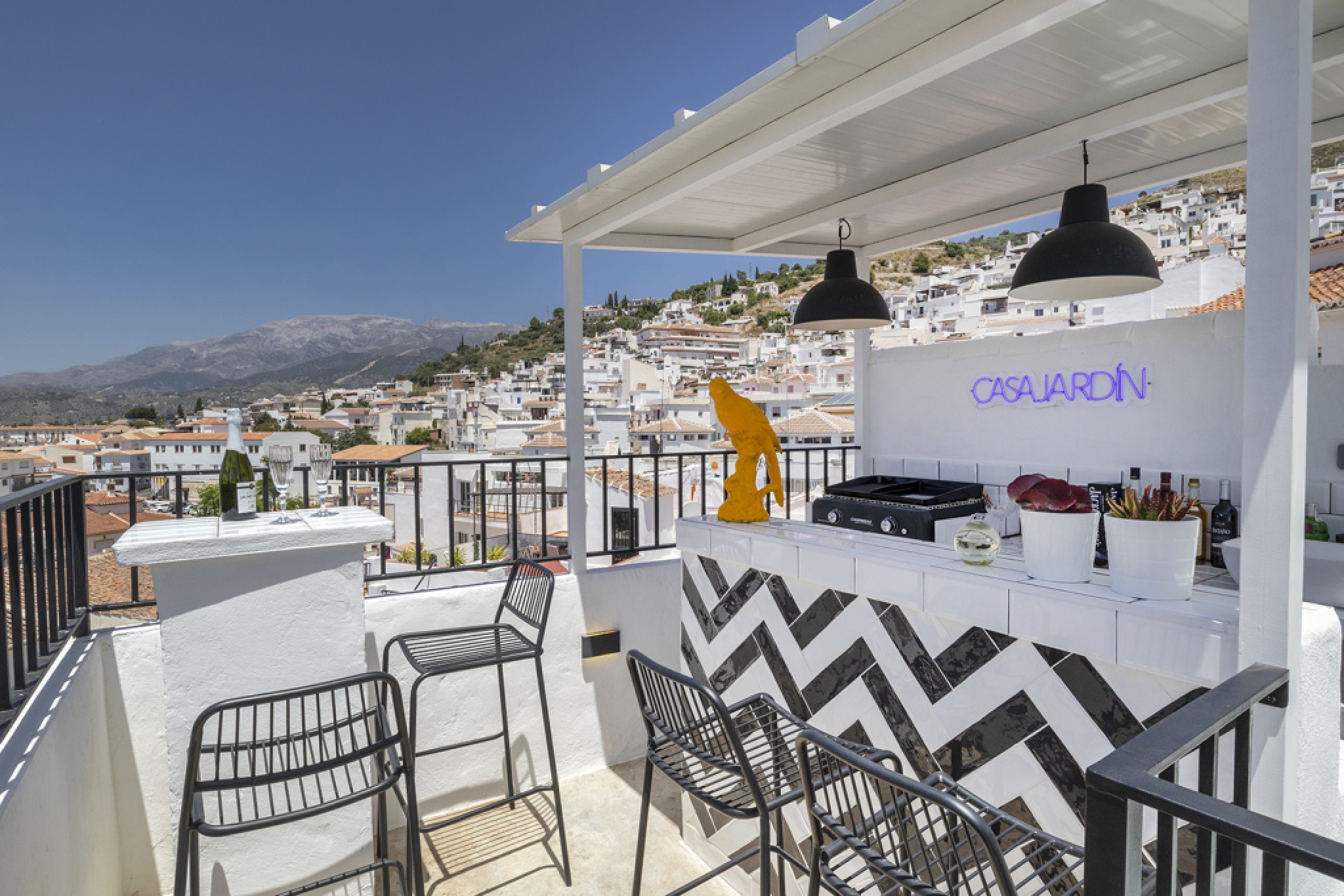 3516bba81f54a5cebc8167fd092cbc8ef7a3bdac07c50b9573d1860e8bf4fcf6-45708dc640_v0_w1024xh768_rDEF