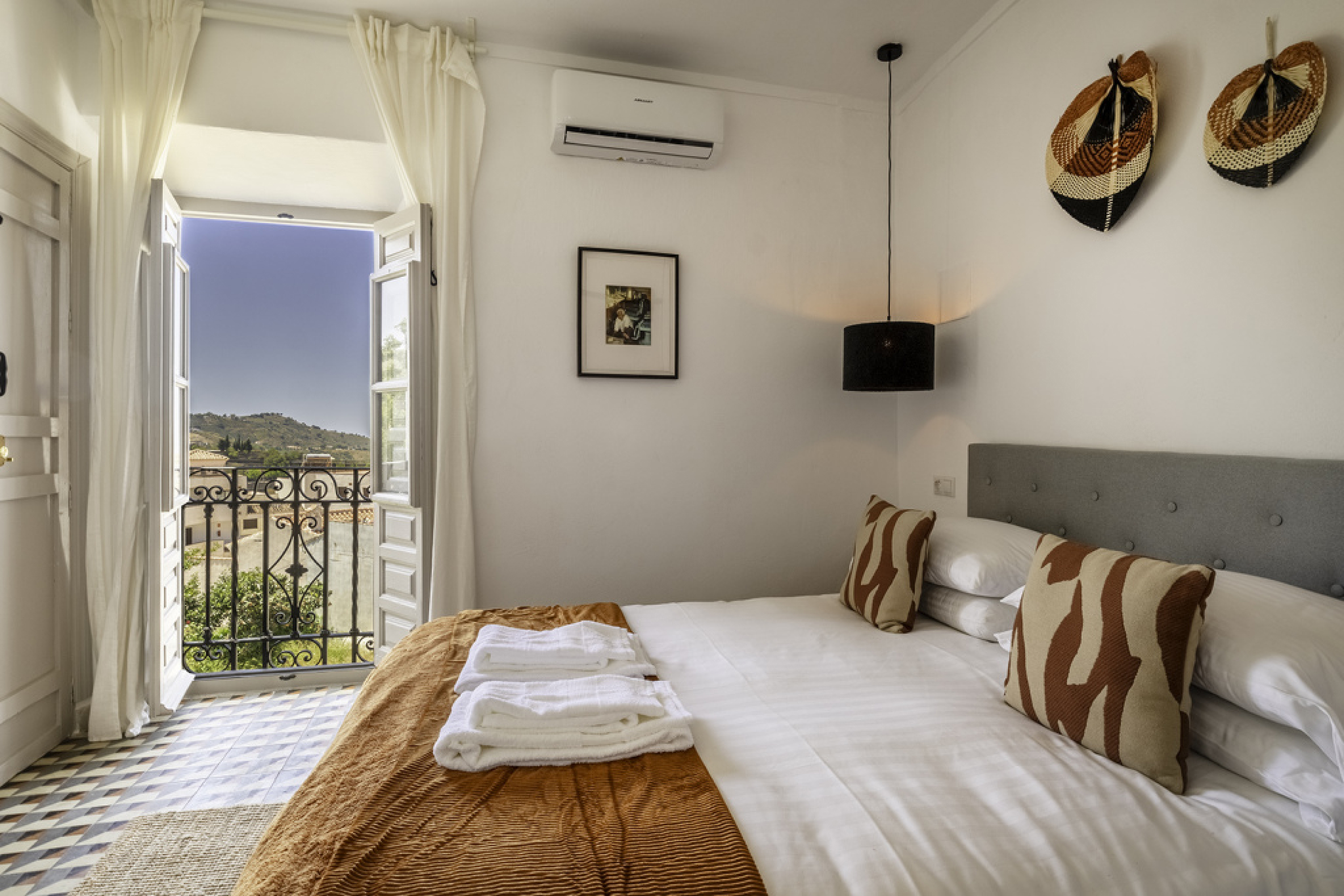 7cb80fe91f99f39efbc0e533512f6001b68a745752bf45456f4a3c01dd3ff926-45708dc640_v0_w1024xh768_rDEF