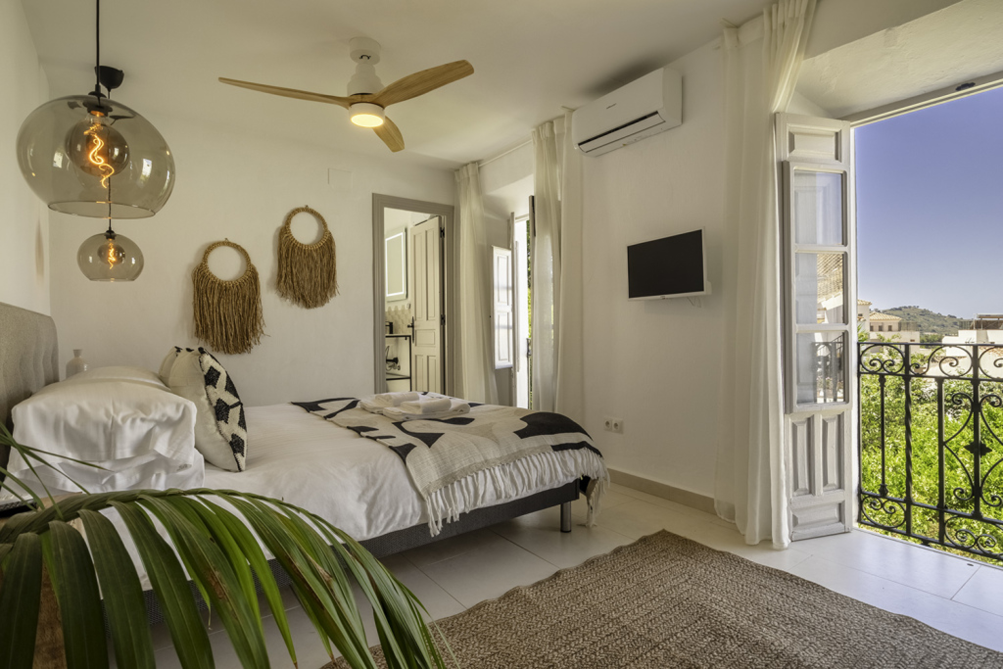 abda07df2a6cc4634da907c15dce54dcf9f59e364c15b711301aee85044833e4-45708dc640_v0_w1024xh768_rDEF